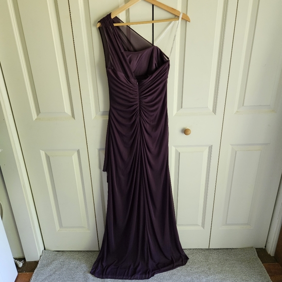 David's Bridal Long Mesh One Shoulder Illusion Dress Plum Style# F19074 Size 4 - Picture 11 of 15